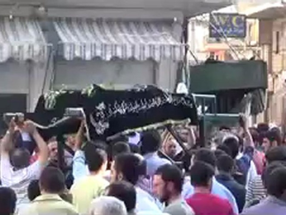 Syria فري برس  ريف دمشق تشييع الشهيد الشاب وليد خريطة   زبداني 22 6 2012 ج1 Damascus
