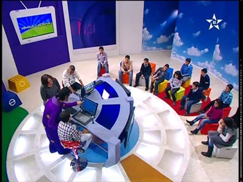 Asarage ey mazyan=أسراڭ إيمزيان= بهو الصغار.