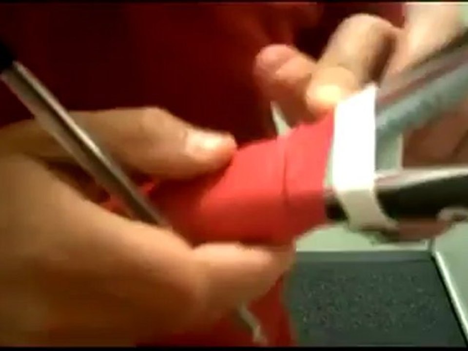 Learn how to professionally place overgrip on your Tennis racket