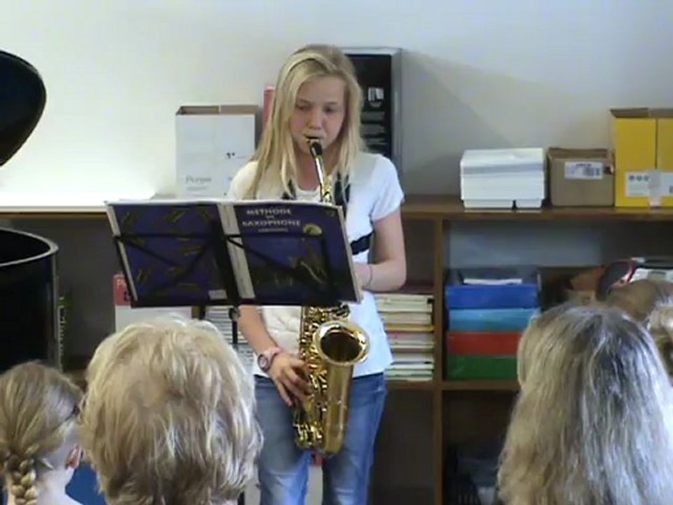 M2U00990  Saxo . Audition des élèves des Ateliers Musicaux de Scy Chazelles en mai 2012