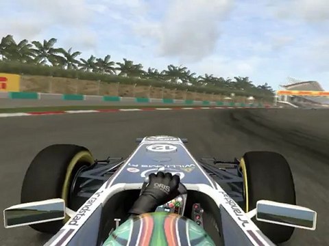 F1 2011 - GP de Malaisie - Grosse lutte avec Webber (4) en onboard