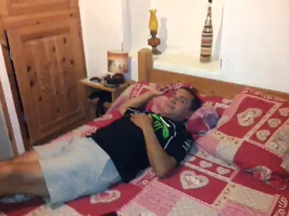 video-2012-06-23-23-04-16