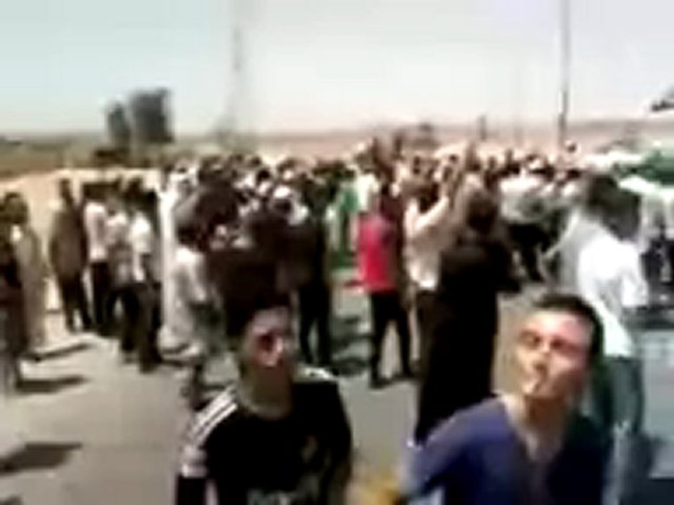 Syria فري برس الحسكة غويران تشيع الشهيد محمد ميزر الحسين الاحمد 25 6 2012 ALhasaka
