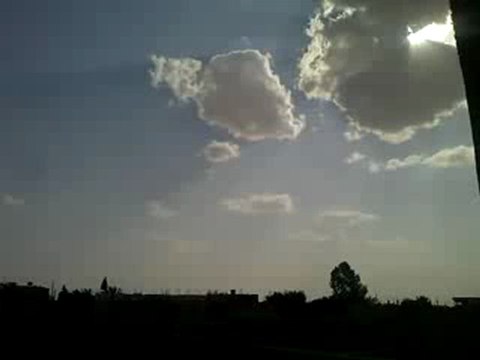 Syria فري برس دير الزور تحليق الطيران في سماء بقرص بديرالزور 25 6 2012 Deirezzor