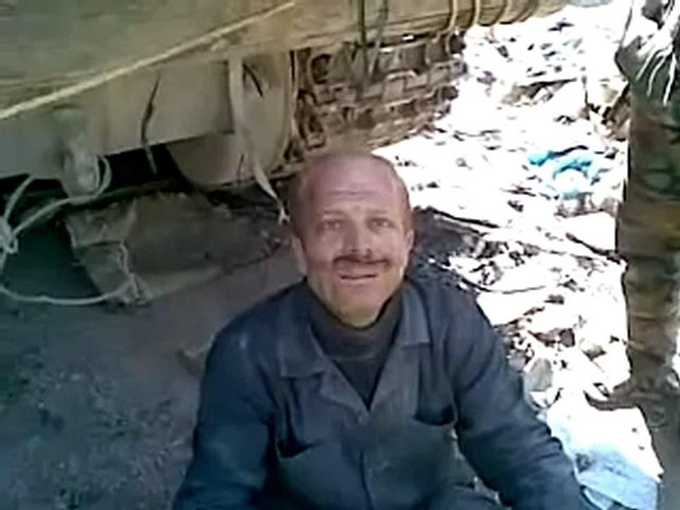 Syria فري برس  ادلب حرق المنازل من قبل الجيش النظامي بعد إقتحام البلدة أورم الجوز جبل الزاوية 25 6 2012 ج2 Idlib