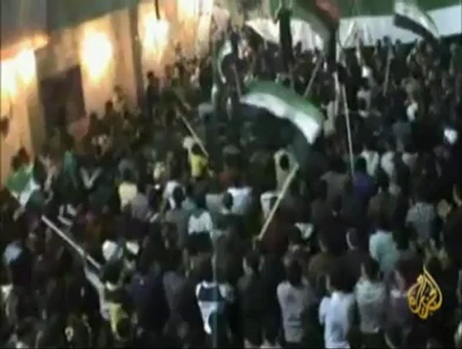 لندن تحث المعارضة السورية على توحيد صفوفها