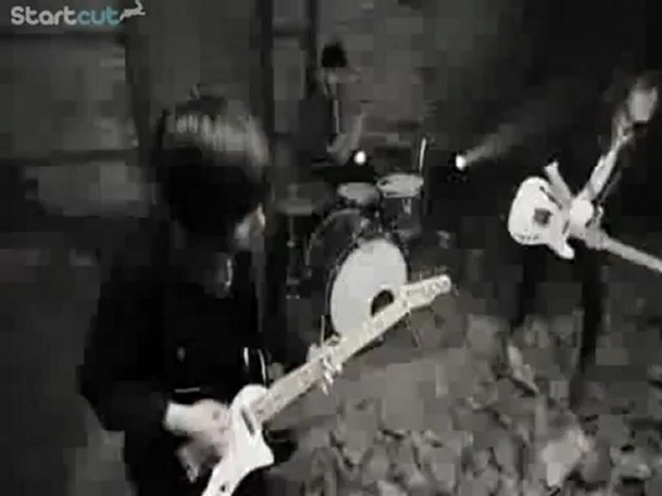 Now, Now - Thread