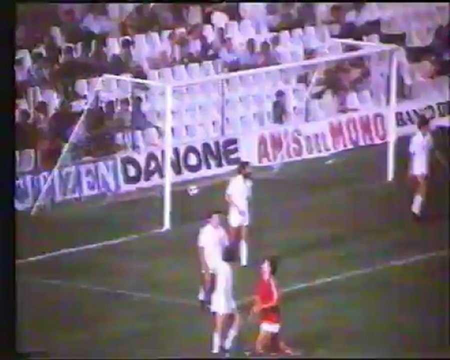 1981.08.27: Valencia CF 2 - 3 Hungria (Resumen)