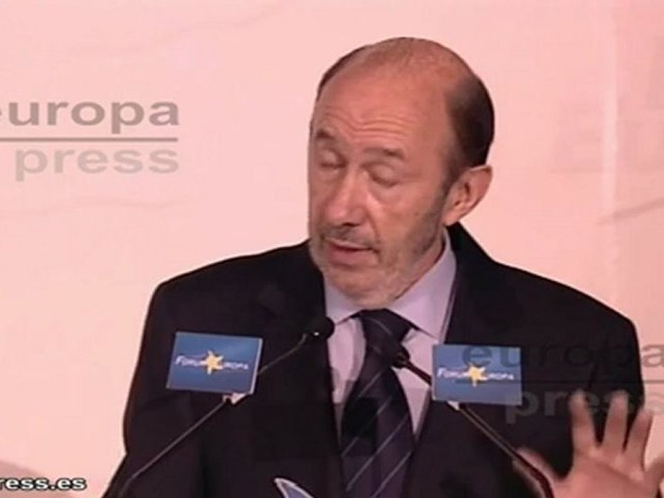 Rubalcaba dará un "estruendoso no" a subida del IVA