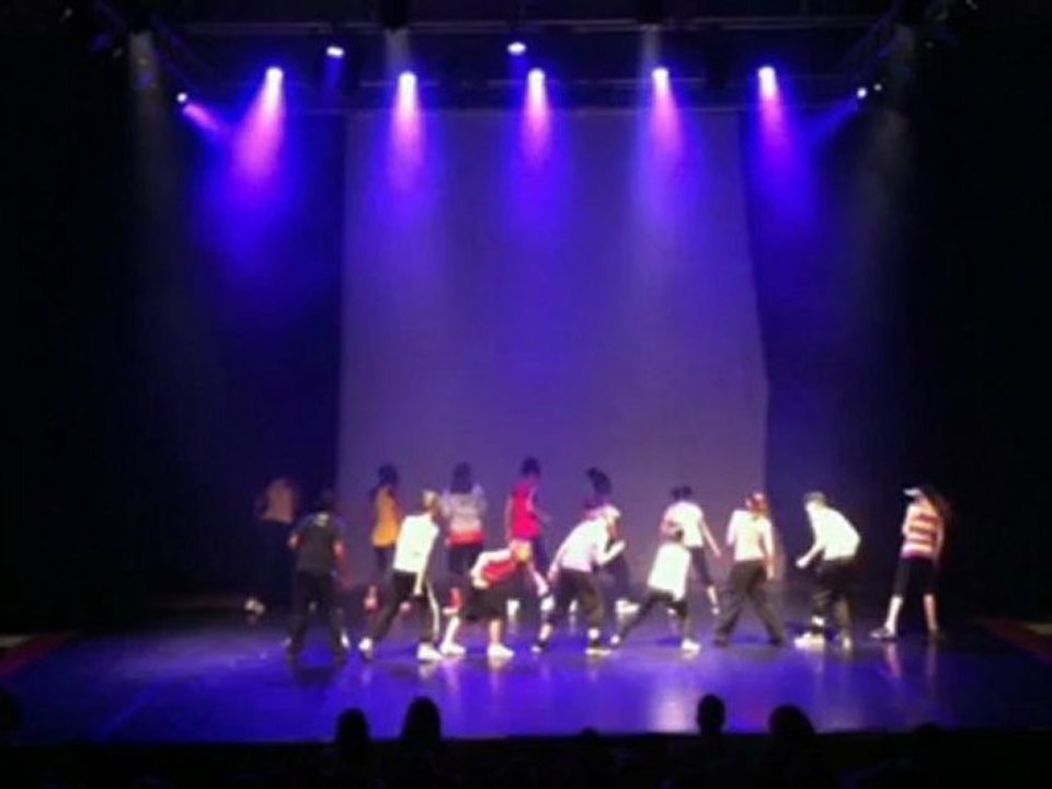 Kesley - Spectacle de danse 2012 "Medley"