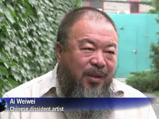 China artist Ai Weiwei says travel a 'human right'