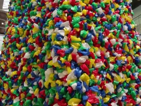 Pascale Marthine Tayou rencontre Claude Monet Gare St-Lazare Paris