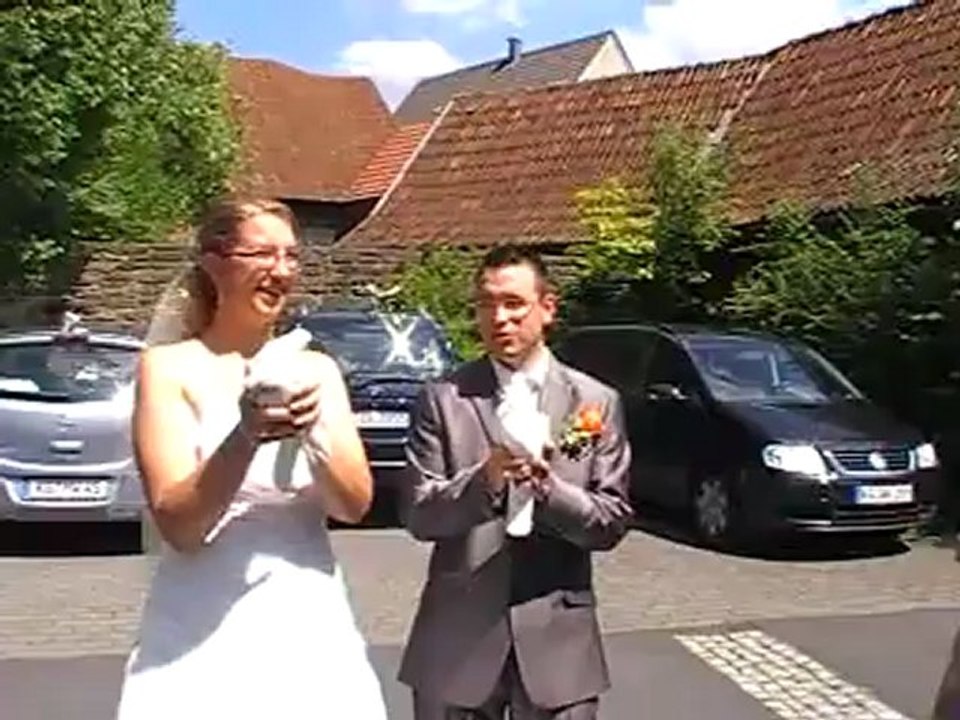 Hochzeit Daniela und Alexander Link in Elfershausen Kirche 31.07.2010 Video von Hubert Fella