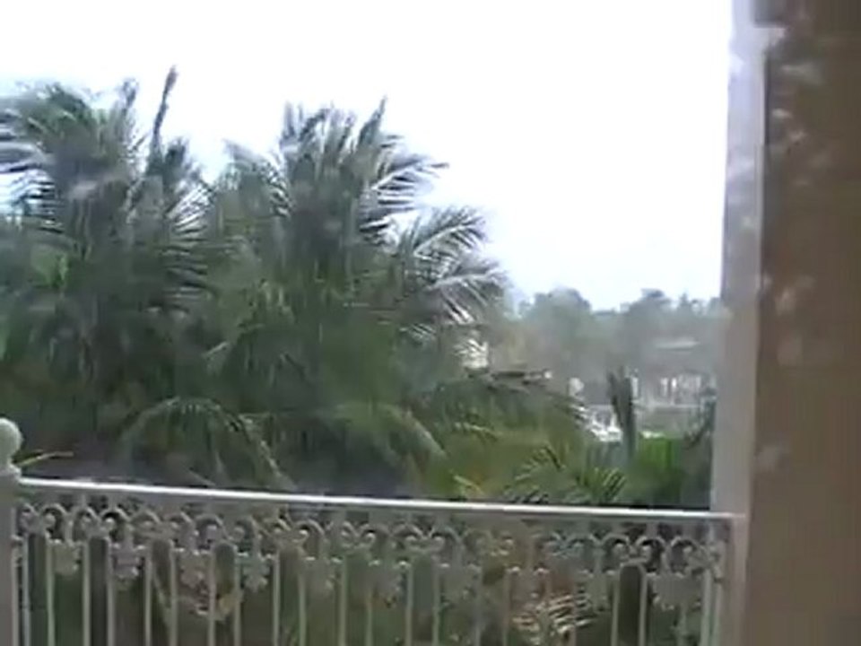 Riu Palace Riviera Maya Playa del Carmen Sturm Alex Yucatan  Cancun Bilder Video www.Fella.de