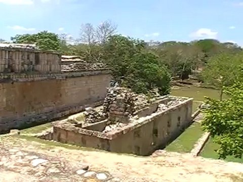 Uxmal Mini Yucatan Rundreise Tulum - The Mayan City TUI Rundreise Fella.de