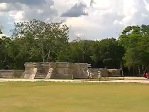 Chichen Itza Mini Yucatan Rundreise Tulum - The Mayan City TUI Rundreise Fella.de