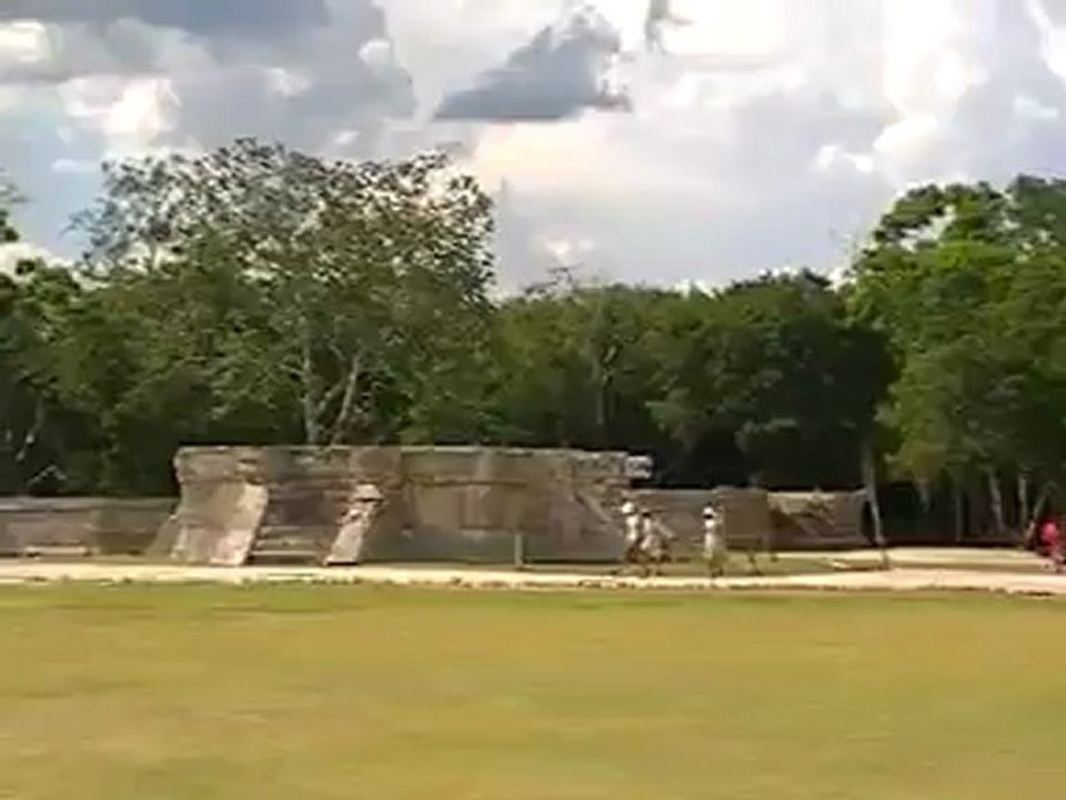 Chichen Itza Mini Yucatan Rundreise Tulum - The Mayan City TUI Rundreise www.Fella.de