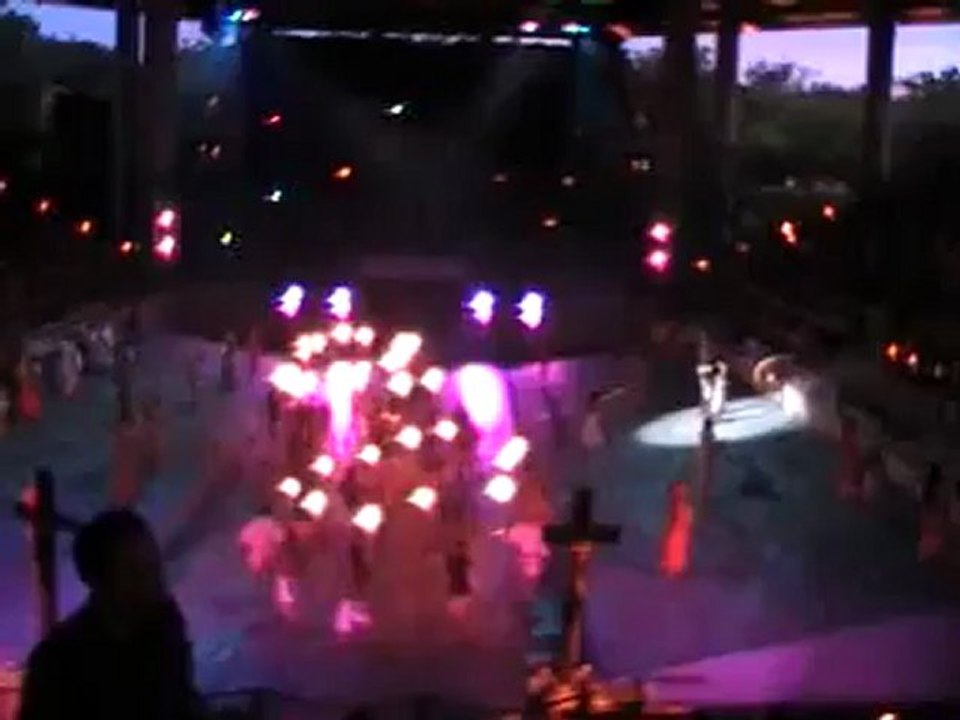 Show mit Abendessen im Xcaret Park Xcaret Cancun most amazing eco park www.Fella.de