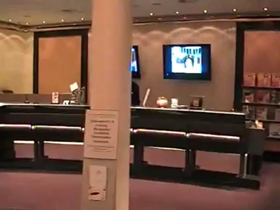 Lindner Aiporthotel Duesseldorf Reception onlinebuchung @ http://www.vip-reisen.de