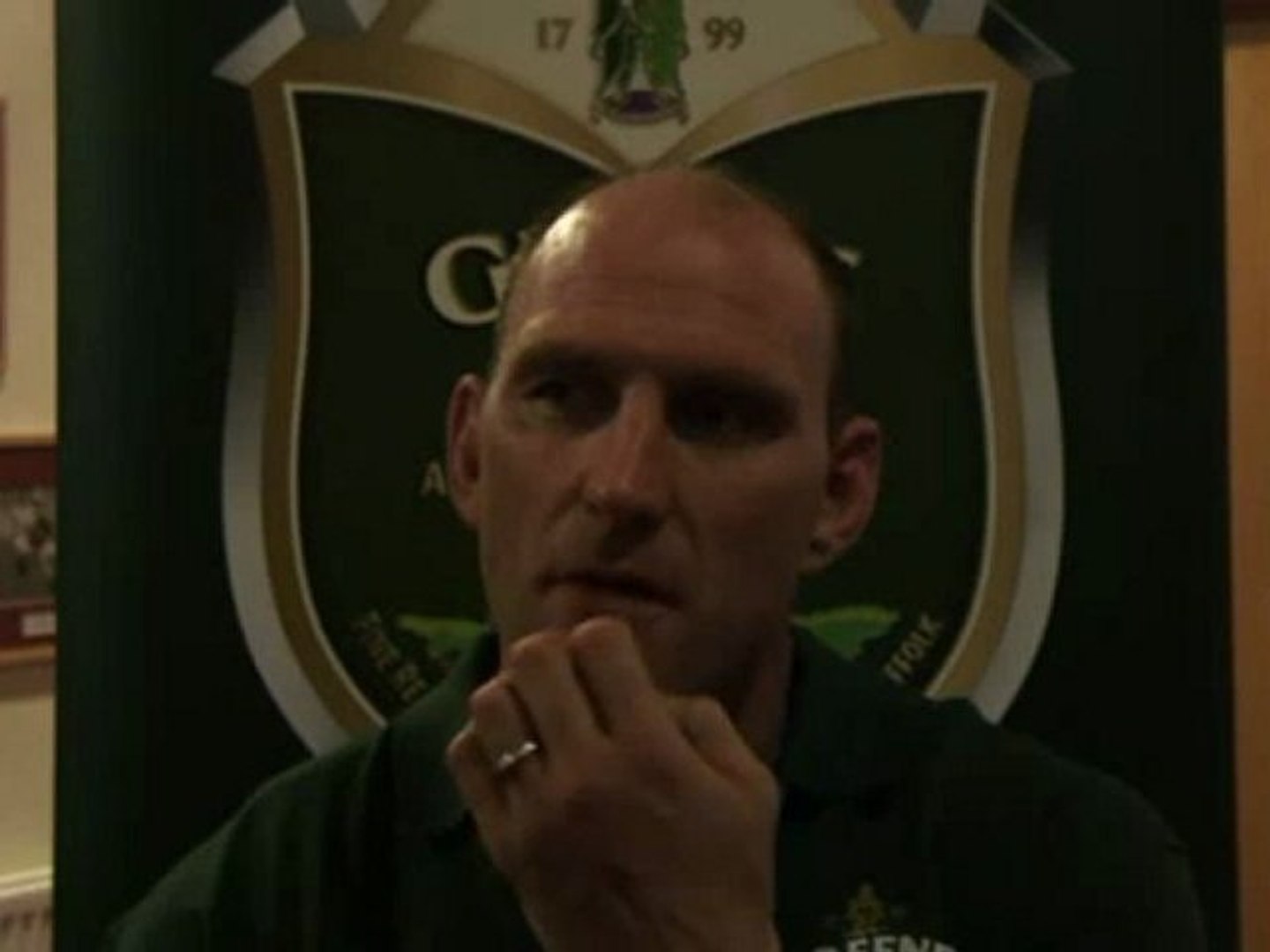 ⁣Lawrence Dallaglio on male grooming - talkSPORT magazine