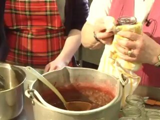 How To Make Rhubarb And Strawberry Jam