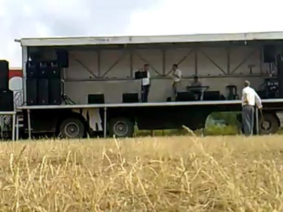 ALİ RIZA ÇOLAK-OSMAN BIÇAKÇI-YAYLA HAVASI 2-yazılar köyü şenliği 23.06.2012