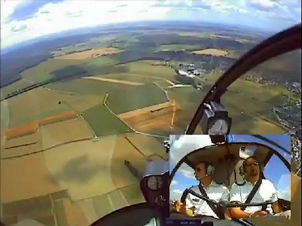 Initiation au pilotage d'un R22