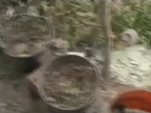 Syria فري برس حمص قلعة الحصن اثار القصف المدفعي على المنازل 26 6 2012 ج10 Homs