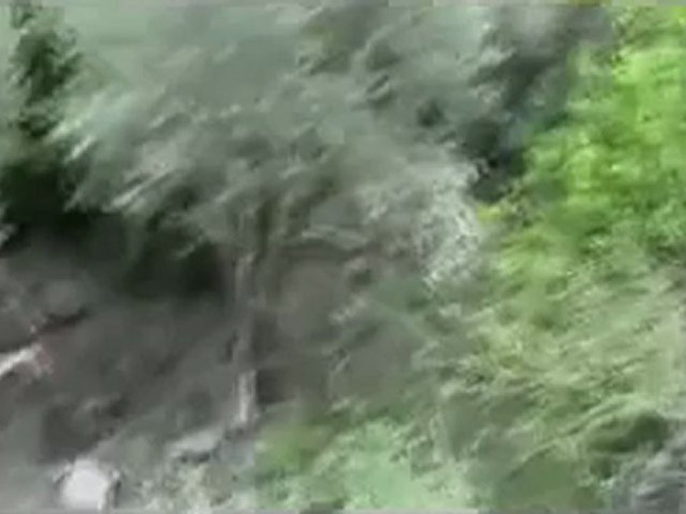 Syria فري برس  حمص قلعة الحصن  اثار القصف المدفعي على المنازل 26 6 2012 ج2 Homs