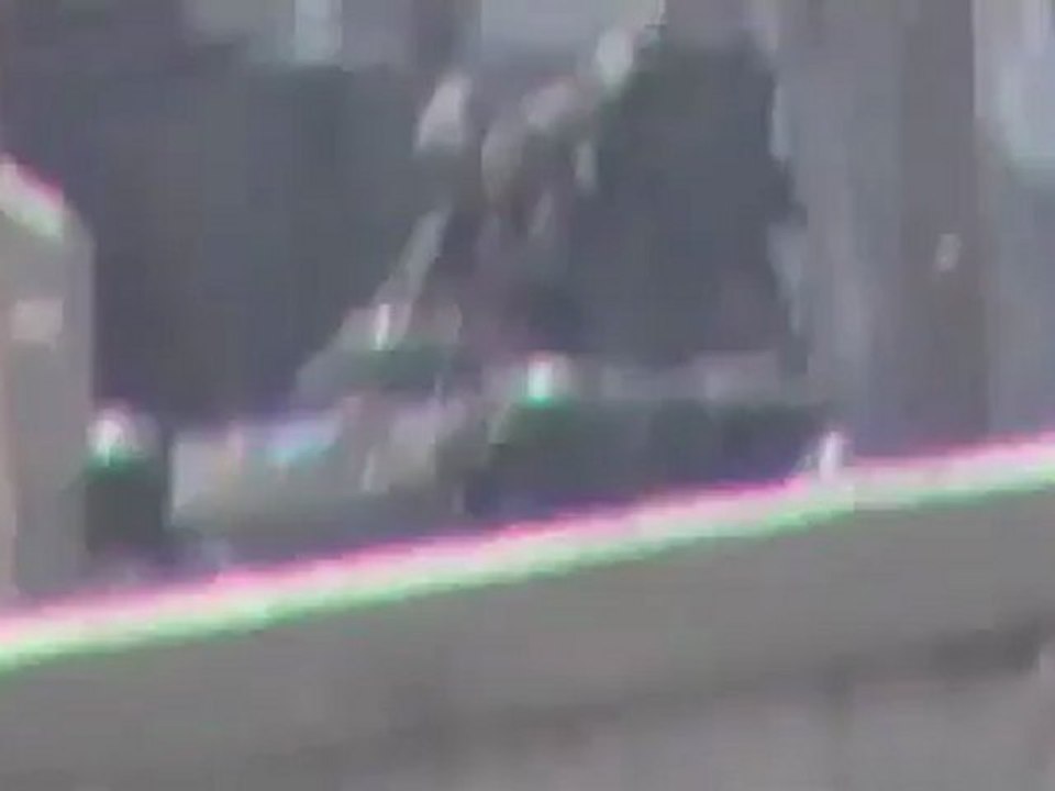 Syria فري برس دمشق حي برزة اقتحام قوات للحي بمضادات الطيران 26 6 2012 Damascus