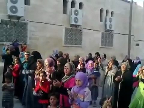 Syria فري برس ادلب حاس مظاهرة تهتف للمدن الحاصرة26 6 2012 Idlib