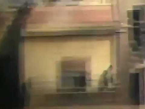 Syria فري برس حلب الاتارب انتشار الامن والشبيحه على اسطح المباني الحكوميه 26 6 2012 Aleppo