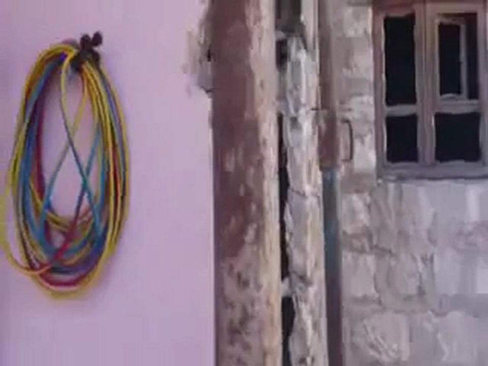 Syria فري برس  ادلب القصف الذي استهدف المنازل معرة النعمان  26 6 2012   ج5 Idlib