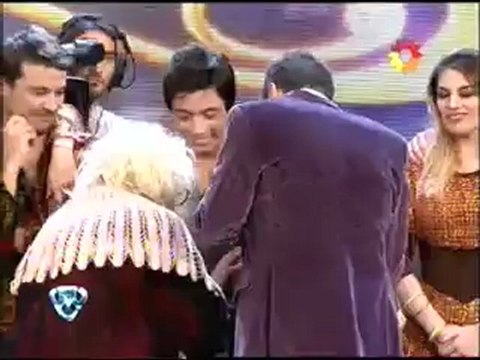 La Abuela (Antonio Gasalla) estuvo en Bailando 2012
