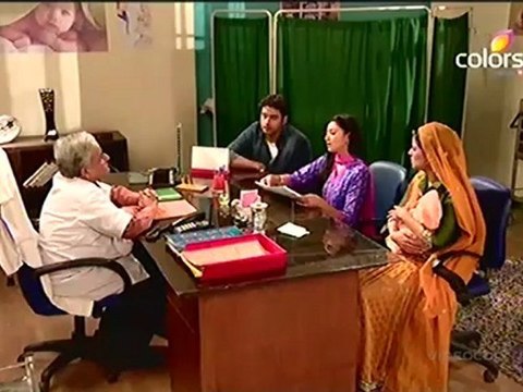 Na Laad - 27th June 2012 - P1