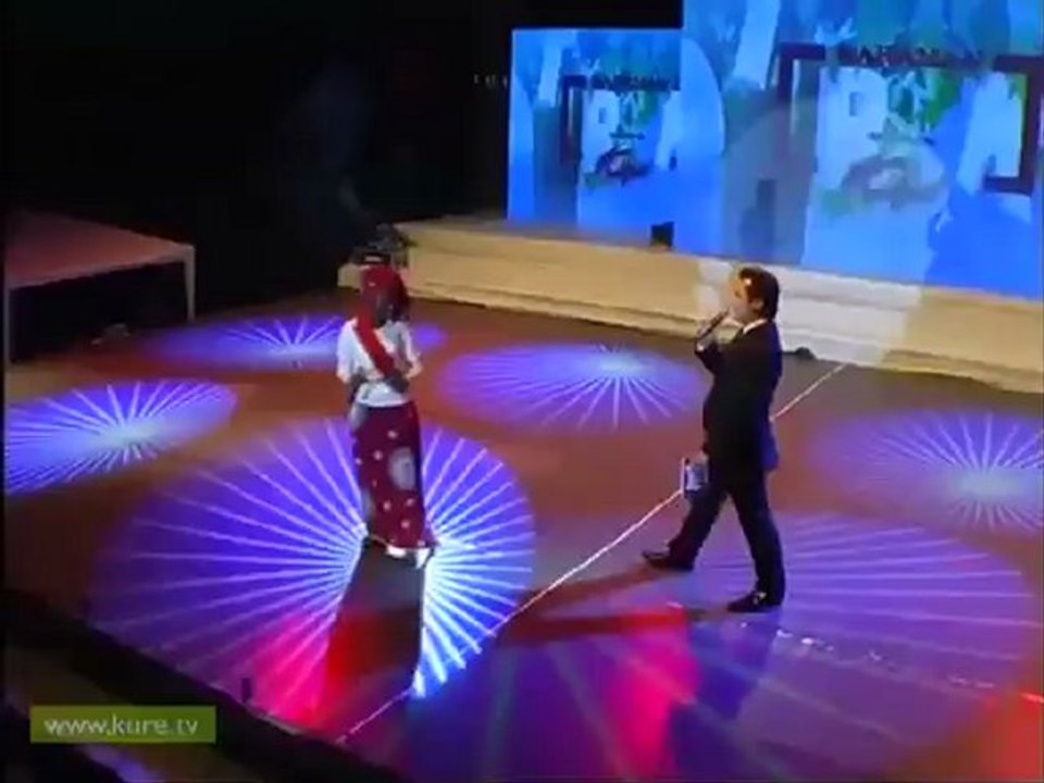 3 Şakira Geri dön Mozambik KARAMAN 10.Türkçe Olimpiyatı