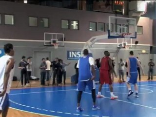 Basket - Un occhio tradisce Tony Parker