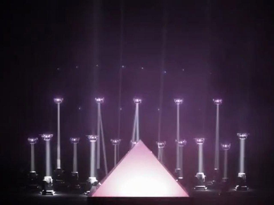 Quadrirotor Live Show Musical