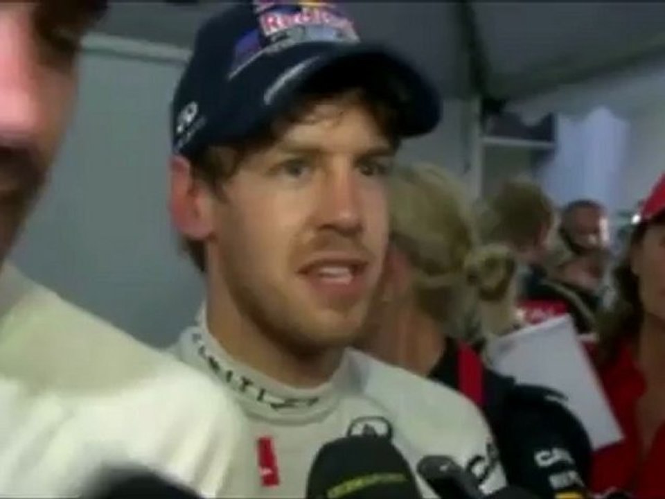 F1 2012 Malaysian GP Vettel Incident + Shows the Middle Finger to Karthikeyan [HD] Engine Sounds - Exclusive Clip