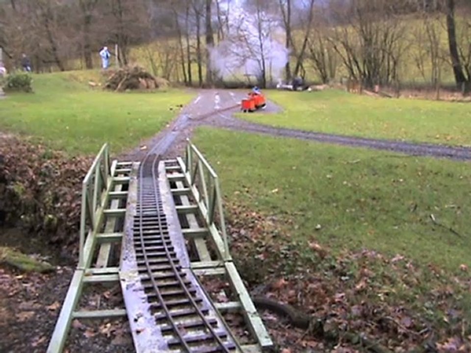 Nikolausdampf huserland 09.12.07 an der drehscheibe und auf dem alten mühlendamm