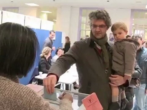 Affluence dans les bureaux de vote londoniens