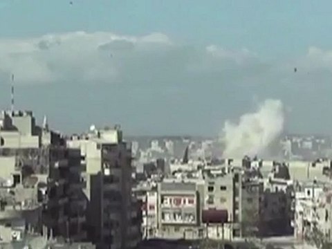 Homs toujours pilonnée