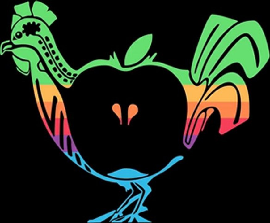 APPLE & CHICKEN - DOGS DON'T DO CATS