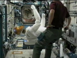 [ISS] Robonaut Flexes Muscles in First Ground Controlled Test