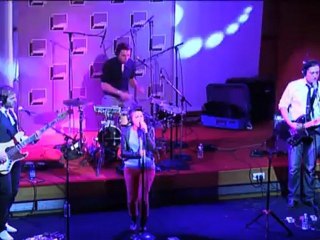 Carmen Maria Vega "Invité chez moi"