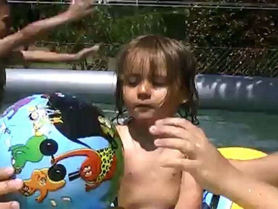 MOV003