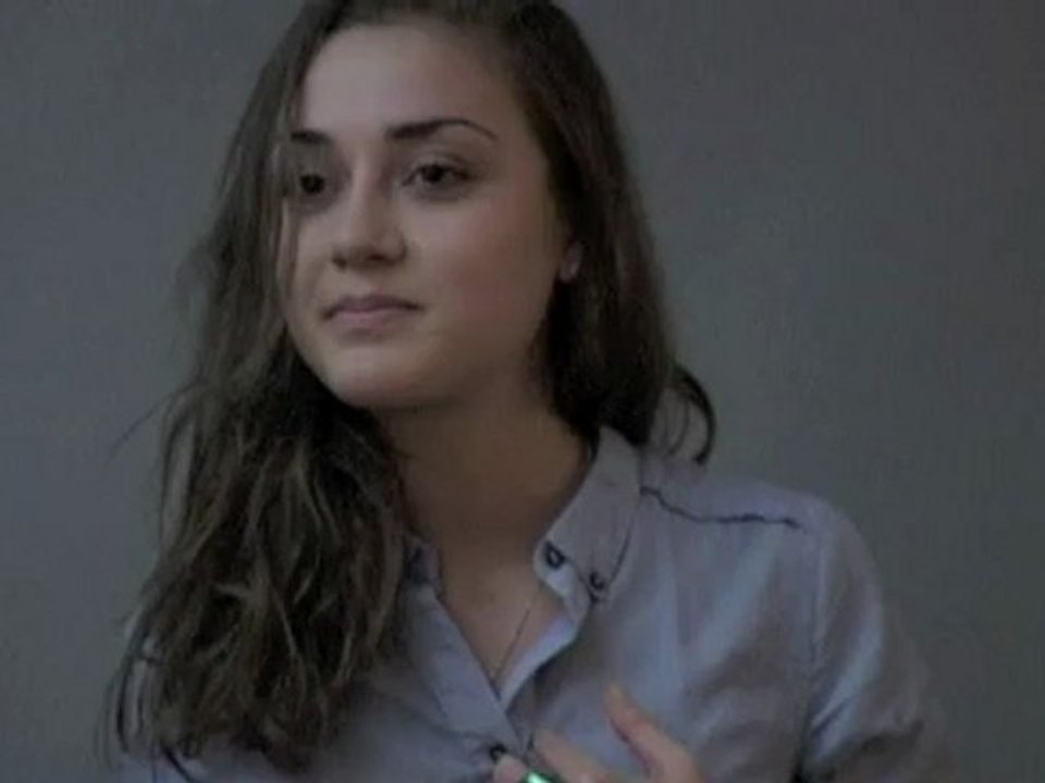 Elma Bouthors prof 1er monologue certifié Actors Studio France Paris 2012 Joel Bui Paris