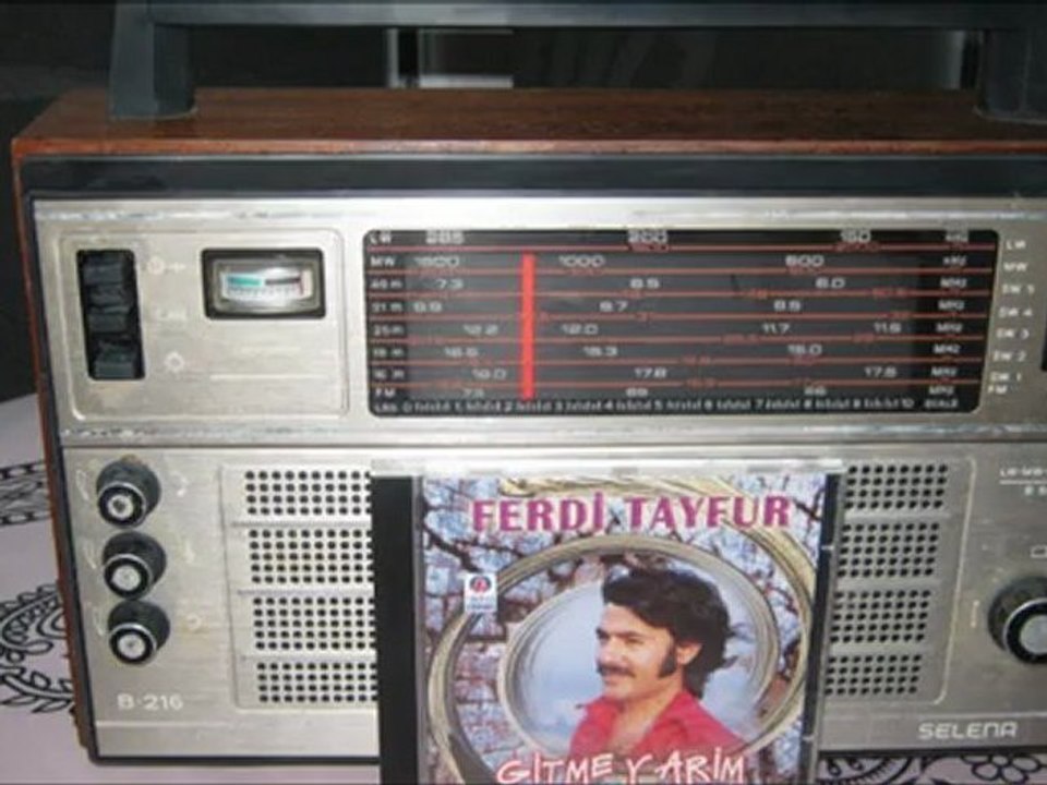 Ferdi Tayfur İle Nostalji  Bir Gün Gelir Ayrılırsan    ...