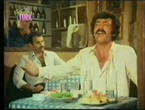 Müslüm Gürses - Dostlardan Usandım Yardan Usandım SESLİHARİKAYİZ