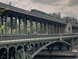 El Palacio de Hierro - Oliver Castro